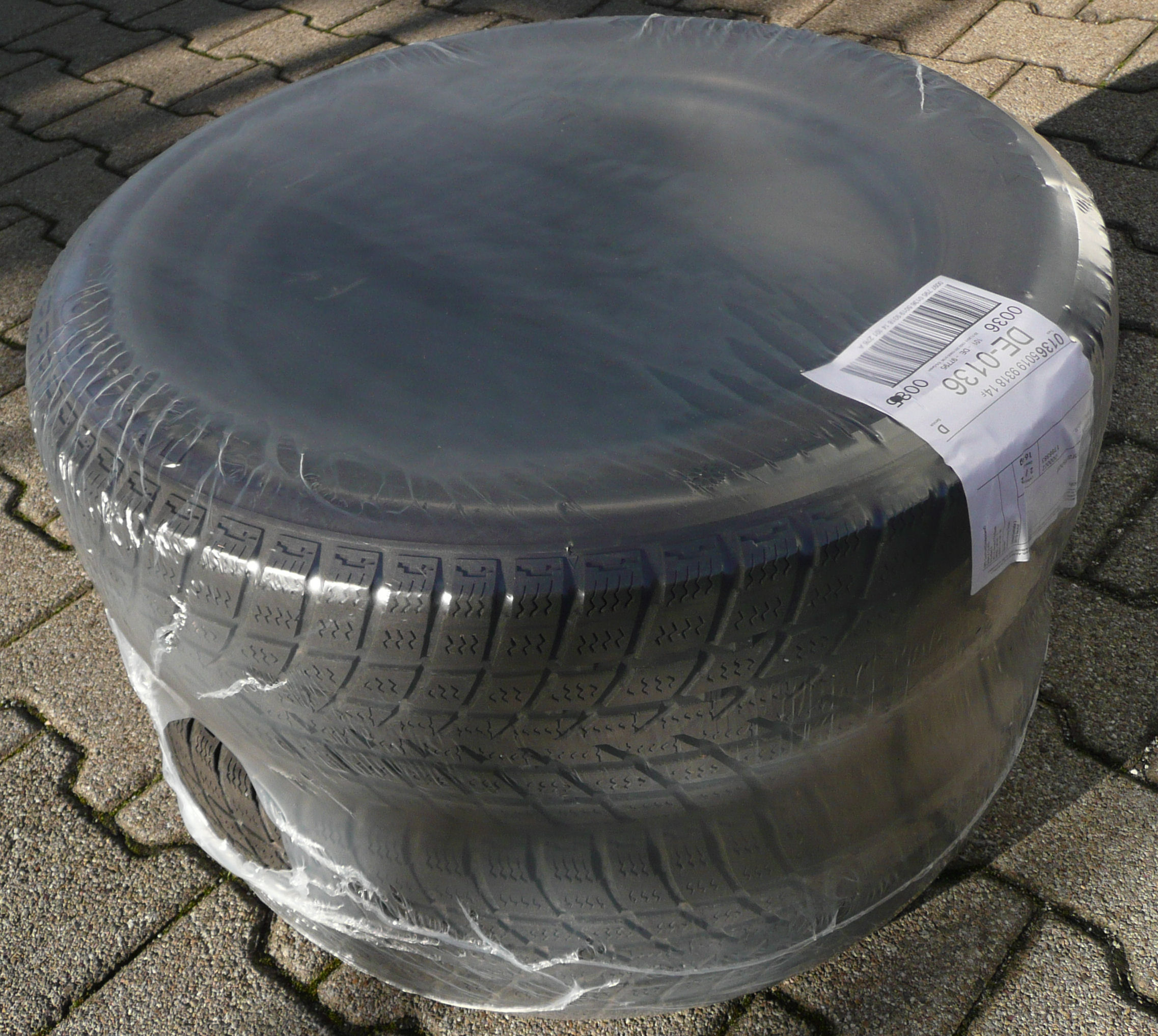 Schrumpffolienverpackt