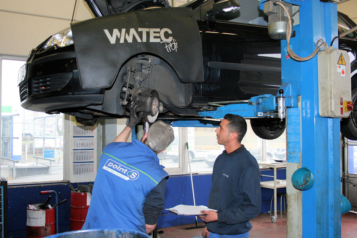 BRV Lehrgänge Kfz Service tb