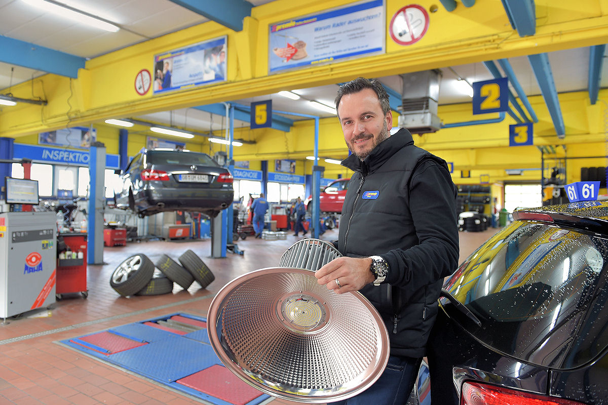 LED Dr. Neidhart Schulte Kellinghaus tb