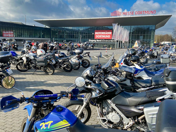 Corona-bedingt werden erst im Frühjahr 2023 die Maschinen von Besuchern der „Motorräder“ wieder auf dem Dortmunder Messegelände zu sehen sein so wie zuletzt vor zwei Jahren (Bild: Twin Veranstaltungs GmbH)