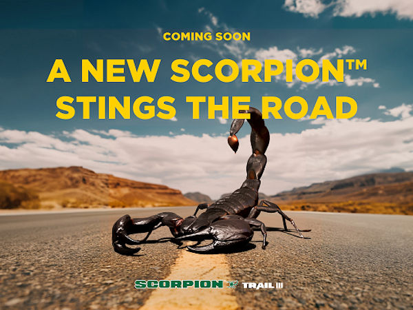 Allzu viele Details hat Pirelli zu seinem neuen „Scorpion Trail III“ noch nicht preisgegeben, aber zumindest so viel: Er soll der „bisher sportlichste Reifen der ‚Scorpion‘-Reihe auf Asphalt“ sein (Bild: Pirelli)